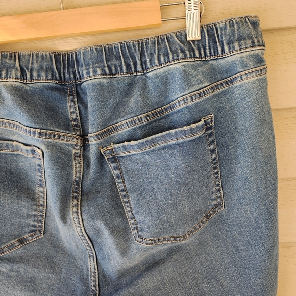 Torrid women's jean joggers - Picture 10 of 15